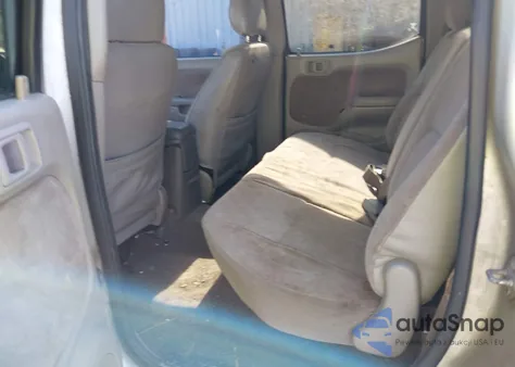 2004 Toyota Tacoma Prerunner V6 z USA, uszkodzony, nr VIN 5TEGN92N14Z451148